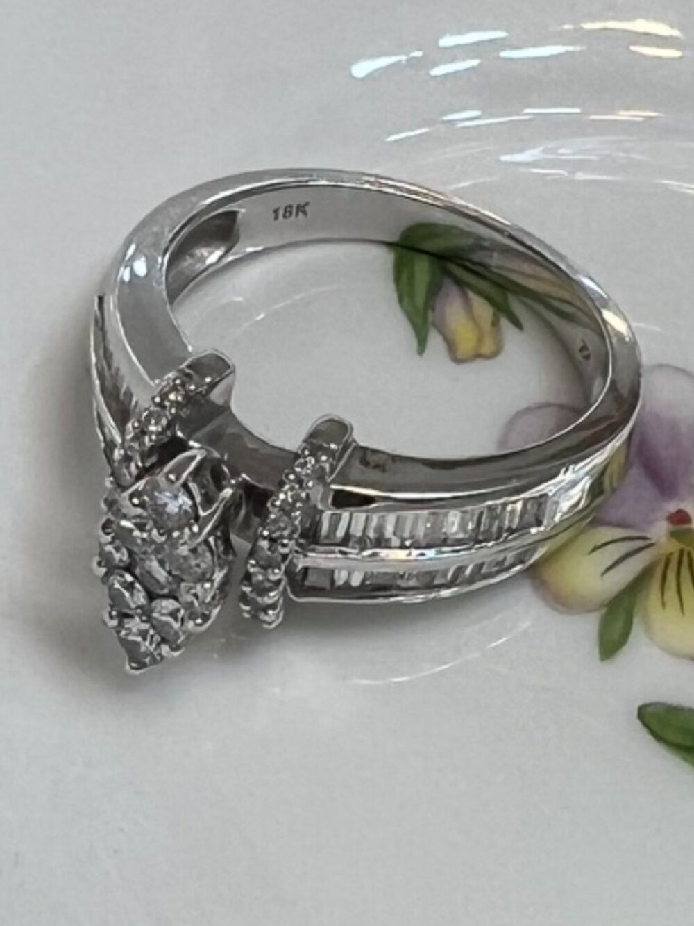 FINI DREAM JEWELRY Marquise Diamond Ring with Baguette Diamonds